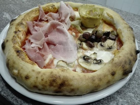 Immagine di  Corso pizza con arte napoletana